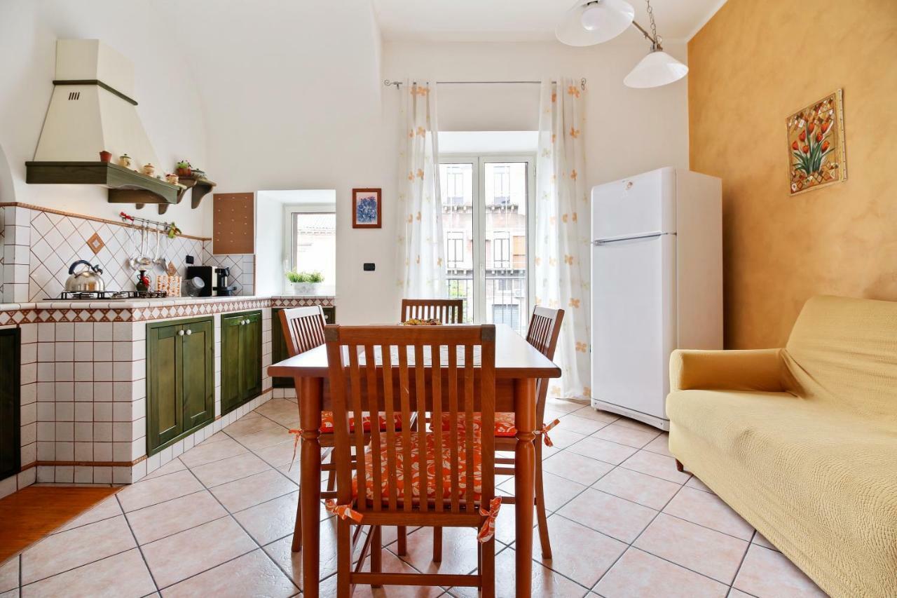 Central Balcony Apartment CTA Eksteriør billede