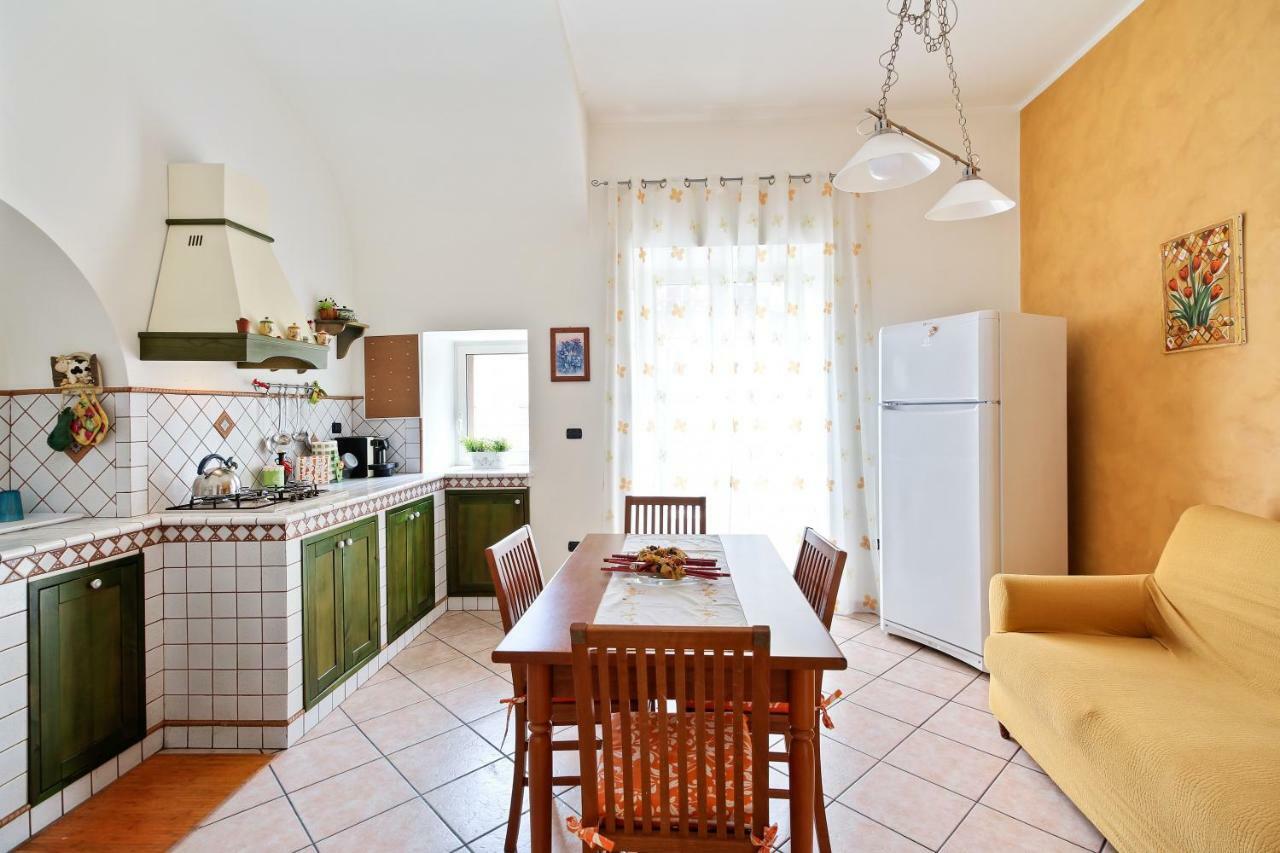 Central Balcony Apartment CTA Eksteriør billede